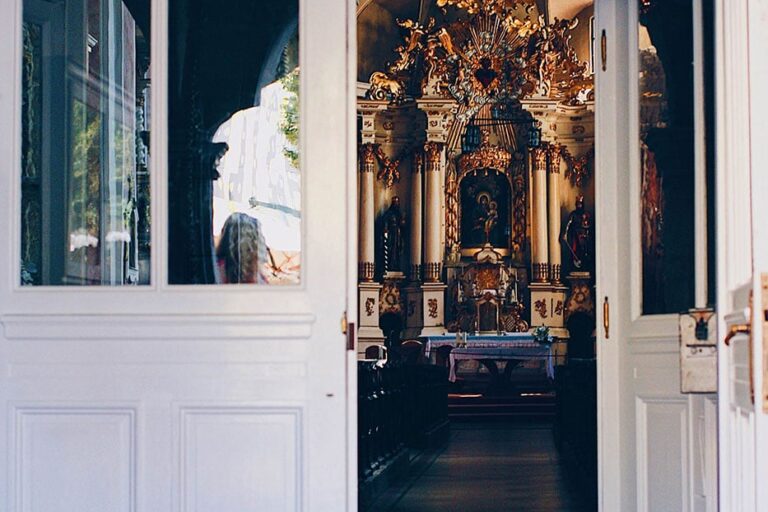 Altar Architecture Building 2086838