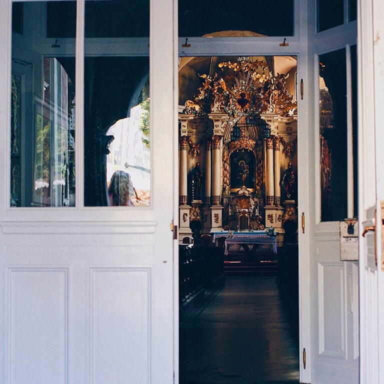 Altar Architecture Building 2086838